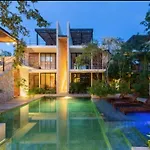 Private Rooftop With Jacuzzi Sleeps 8 In La Veleta