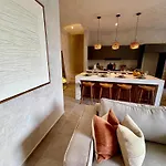 Villa Luxury Villa With 2 Private Pools & Rooftop *