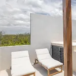Luxury Villa With 2 Private Pools & Rooftop Tulum