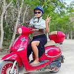 Flirt And Chill Sunrise Haven