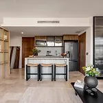 Gorgeous Luxury Penthouse At Xalet With Private Roof And Jacuzzi