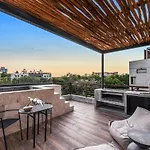Gorgeous Luxury Penthouse At Xalet With Private Roof And Jacuzzi Apartamento