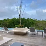 Apartamento Luxury 2bd Rooftop Pool Jacuzzi Gym Sauna Y *