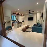 Nature Retreat With Tub And Terrace *