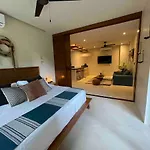 Nature Retreat With Tub And Terrace *