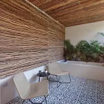 Apartamento Nature Retreat With Tub And Terrace *