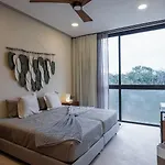 Penthouse With Private Pool, Rooftop, And Stunning Views *