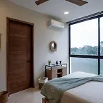 Penthouse With Private Pool, Rooftop, And Stunning Views Apartamento