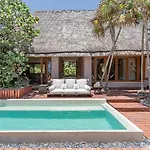 Anana Casa Cantarena Beachfront Meals Included