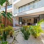 Tropical Getaway In Tulum With Private Pool