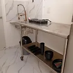 Lovely Space Close To Airport