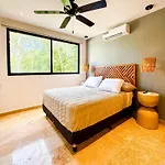 Apartment 2bd With Private Balcony & Jacuzzi Aldea Zama View *