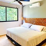 2bd With Private Balcony & Jacuzzi Aldea Zama View *