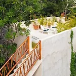 Casita Deva Stylish Mex Casita, Epic Rooftop Pool Villa *
