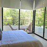 New Luxury With Plunge Pool