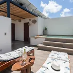 Acinte Apartment *