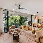 Apartment 2 Bedroom Bliss Stunning Rooftop Gym Osmosis Desk Tulum