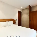 Casa Baay - Private 17 Bedroom House, 34 Pax, Rooftop And Pool + Concierge Holiday home *