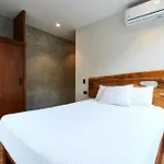 Casa Baay - Private 17 Bedroom House, 34 Pax, Rooftop And Pool + Concierge Tulum