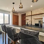 Casa Baay - Private 17 Bedroom House, 34 Pax, Rooftop And Pool + Concierge