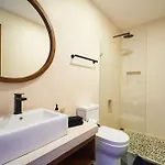 Casa Baay - Private 17 Bedroom House, 34 Pax, Rooftop And Pool + Concierge