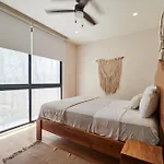 Casa Baay - Private 17 Bedroom House, 34 Pax, Rooftop And Pool + Concierge Tulum