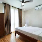 Casa Baay - Private 17 Bedroom House, 34 Pax, Rooftop And Pool + Concierge Holiday home Tulum