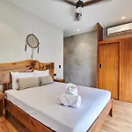 Casa Baay - Private 17 Bedroom House, 34 Pax, Rooftop And Pool + Concierge Holiday home Tulum