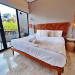 1-bd With Ocean View Rooftop Pool * Tulum