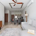Amira District Apartamento