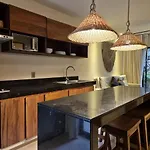 A Beautiful Family With A Private Pool A7
