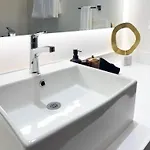 Luxury Penthouse, Private Pool, King Suites