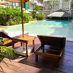New Bamboo Bakal 1 Pool And Relaxation