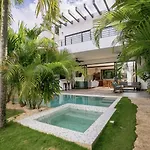 Villa Tuuk: Luxury 5-bedroom With Private Pool And Concierge Tulum