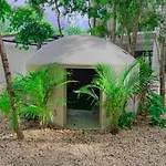 Incredible Studio With Jacuzzi Naia C19