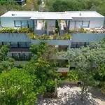 Penthouse With Private Rooftop In Breath Tulum