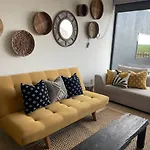 Luxury 3bd With Balcony And Rooftop Pool