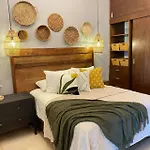 Luxury 3bd With Balcony And Rooftop Pool *