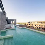 Luxury 3bd With Balcony And Rooftop Pool * Tulum
