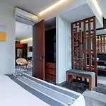 New Bamboo K\'Iin Jacuzzi & Pool