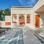 Villa Menara - 10Pax - 2 Pools - Jungle Lux