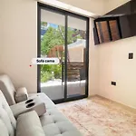 With Private Rooftop In Tulum, 2 Br * Tulum
