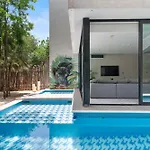 Stylish 3Br Condo In Luum Zama - Private Pool