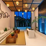 Irie Apartahotel 4*