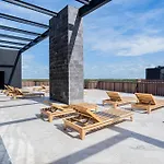 Aparment In The Zone Of