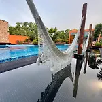 Apartment 3br En Aldea Zama-roof Top-2 Pool-fast Wifi-gym Tulum