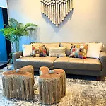 Exclusivo! 2 Dormitorios, 4 Camas, De 1 A 6 Huéspedes Con Terraza Directo A La Alberca Y Otra Alberca Azotea Wifi , Gym , Sauna, Elevador Y Mas!!! Tulum