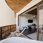 Apartamento Secluded Jungle Free Access To Club *