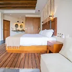 Apartamento Secluded Jungle Free Access To Club *