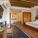 Apartamento Secluded Jungle Free Access To Club *